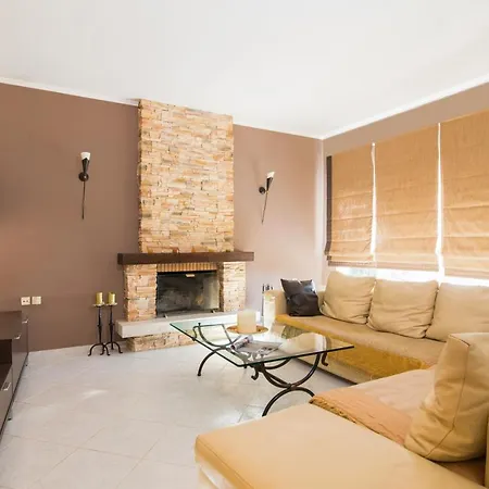 فيلة Sea View Estate Helios بيراما