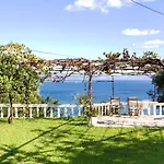 Sea View Estate Helios Villa *