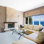 فيلة Sea View Estate Helios