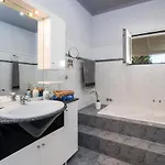 Sea View Estate Helios *