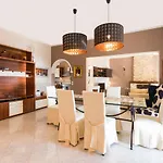 فيلة Sea View Estate Helios *