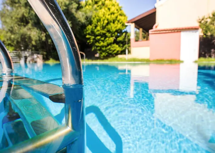 Sea View Estate Helios *